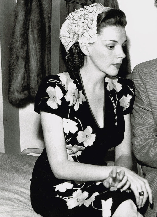 judyinlove:Judy Garland, 1947.