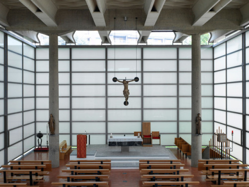 germanpostwarmodern:Interior of the Church “Mater Misericordiae” (1956-57) in Baranzate,