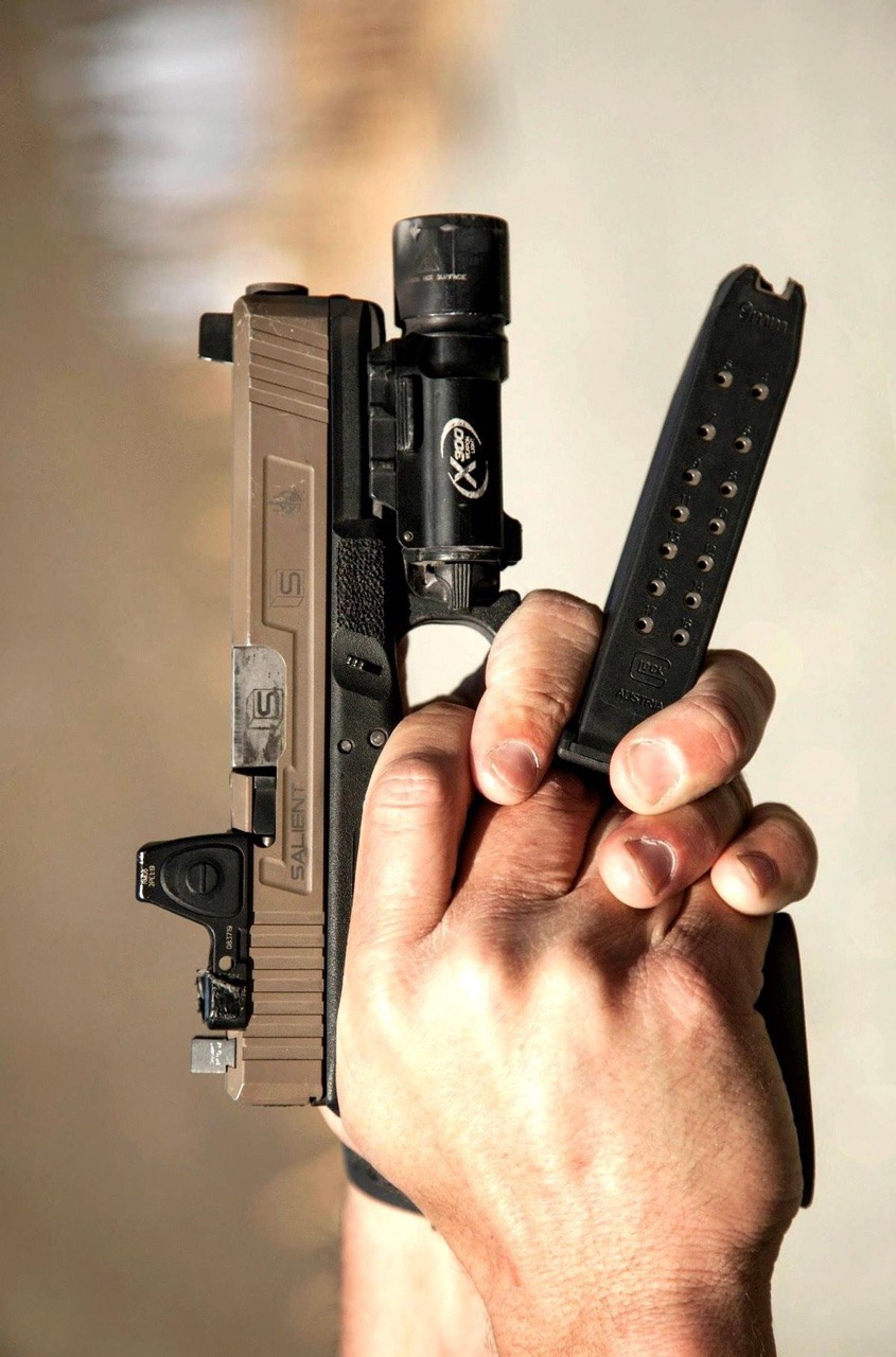 igunsandgear:  Salient Arms International Glock 17 Tier Two with bead-blasted, fluted/matched-fit
