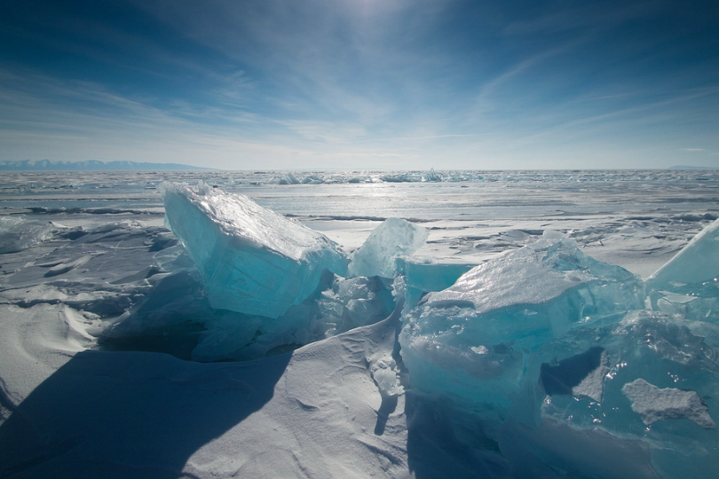 tulipnight:  Baikal Treasures by Alexey Trofimov 