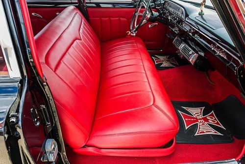 hotrodzandpinups: utwo:   1961 Ford Galaxie adult photos