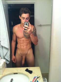 guy + mirror + phone - Rated:X