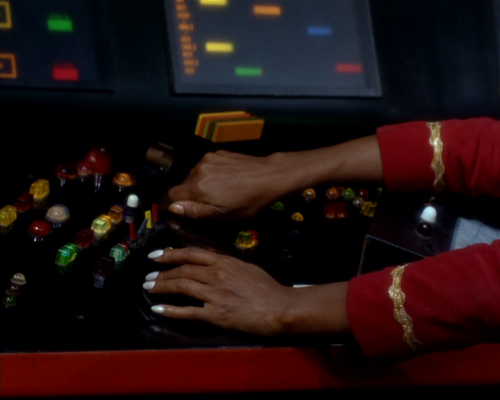 captaincrusher:I love TOS design. With the candy buttons and random beeping and flashing and that to