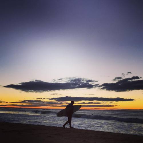 #dawn #raid ………….. #sunrise #surf ……….. #surfer #su