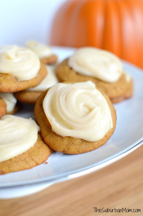 magicalfoodtime:(via Iced Pumpkin Spice Cookies - TheSuburbanMom)