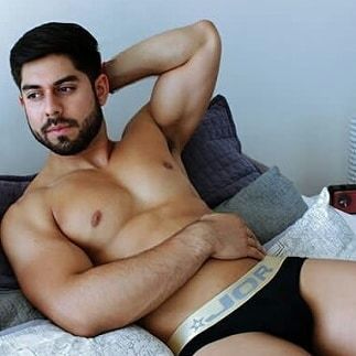 VENEZUELABULGE - Look At Me - Mirame