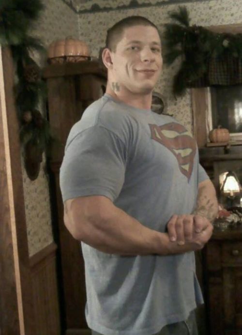 ngrboy4whttops:  SSuper Man Returns! 
