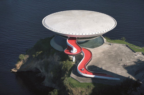 kreativekopf:    Oscar Niemeyer  