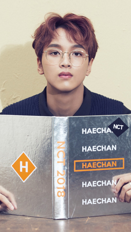 holographicpresident - NCT 2018 YEARBOOK #2 Phone...