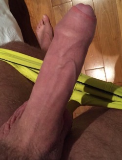 britishguysnaked:  Straight guy wanted me to post up these pics of him to see what you all think. It’s 8&quot;uc and he’s from London. Get sending yours to britishguysnaked@yahoo.com.