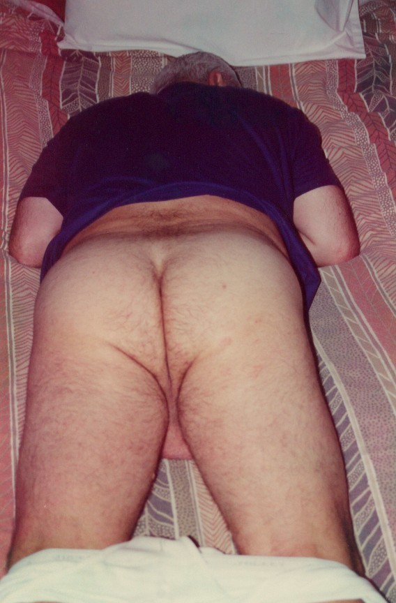 NSFW 21+