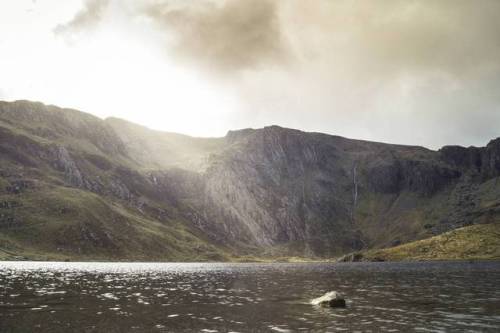 Cwm Idwal. Introducing some kids to this beautiful spot. (They lived an hour away!) #landscapephotog