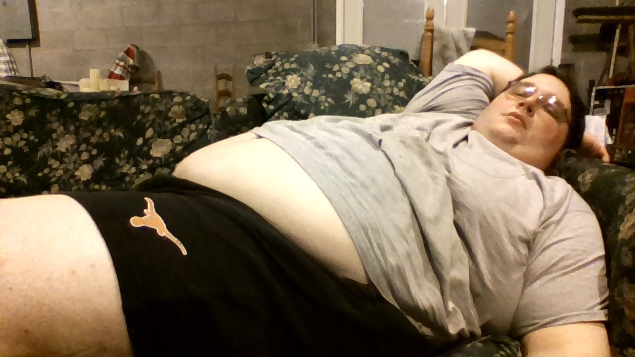 Here have a photoset where I look about 85% dead to the world