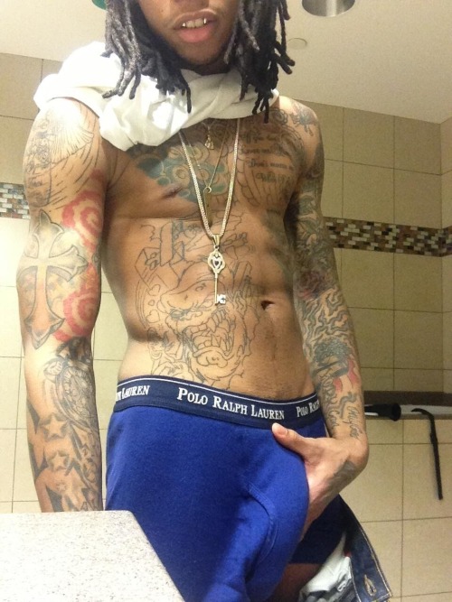 theofficialbadboyzclub:  Clit Mechanic to fix that pussy