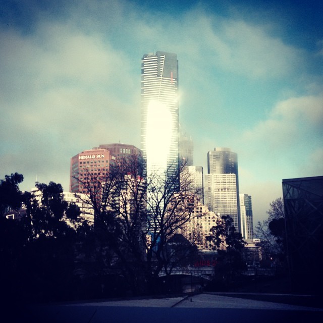 #Sun through the #fog #melbourne #igersmelbourne (at Federation Square)