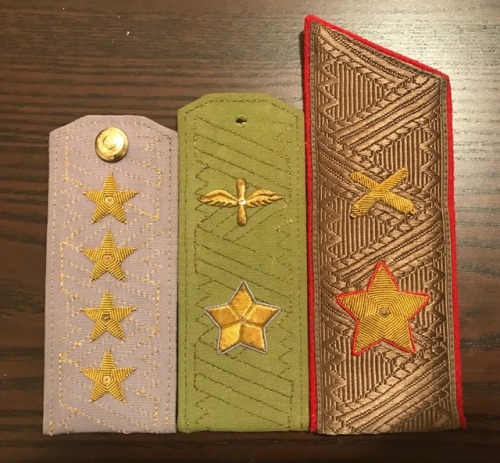 collector86: Just added this great set of authentic Soviet shoulderboards today! Here you can see su