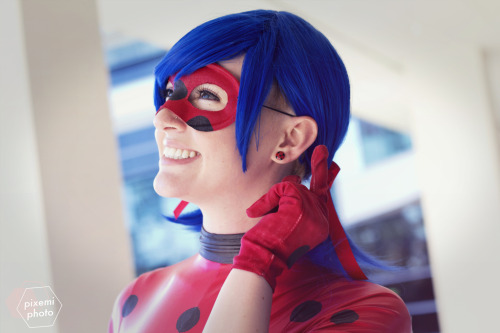 Miraculous Ladybug: “Tikki, spots on!”SwampCon 2016Photographer: pixemiphoto(see th