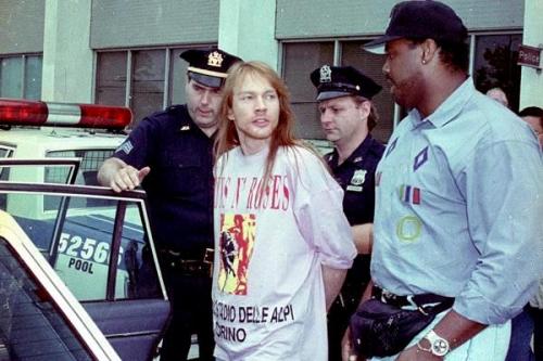 Sex sunrise9memories:  Axl Rose getting arrested, pictures
