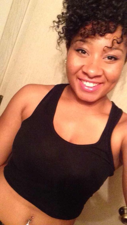 mintchocolate-chump:  maiahthemermaid:  I look better in ◼️BLACK◼️ anyway!  Yassss 😍👏