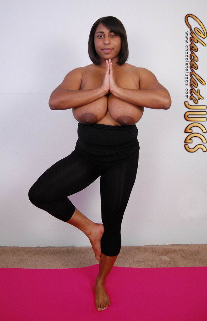 worldoftitties:  She’s changed but STILL FINE