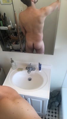 scruffyasfuck:  🤤