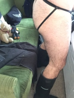 Stefv86: Attempting The Black Leather Boots, Thong, Chest Harness And Tit Clamps