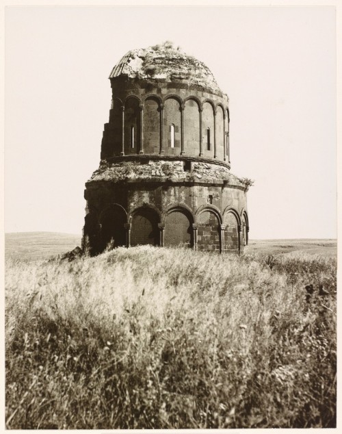 satanikmuguette:  (via mr-vanished)  Ara Guler’s Anatolia Turkey’s most well-known photographer, has taken more than 800,000 photographs documenting Turkish culture and important historical sites.  Featured are photographs of medieval Seljuk and