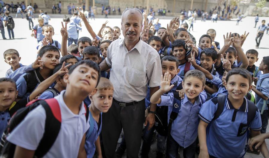 micdotcom:  Powerful photos show what back-to-school looks like in Palestine and