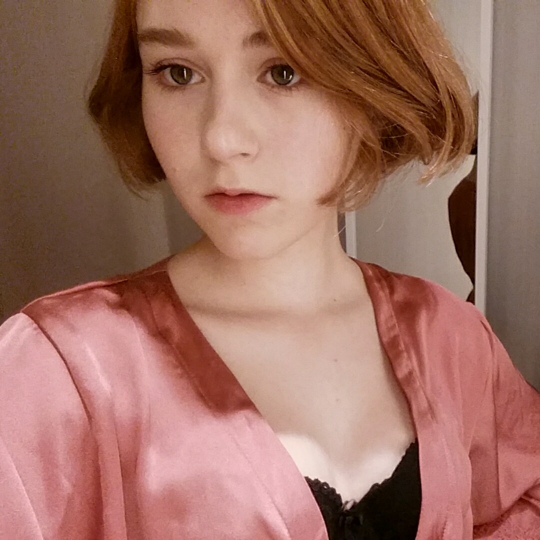 stareandthink:  changing room Looks