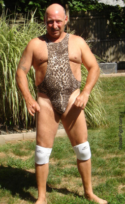 wrestlerswrestlingphotos:  leopard leotard onepiece wrestling suit