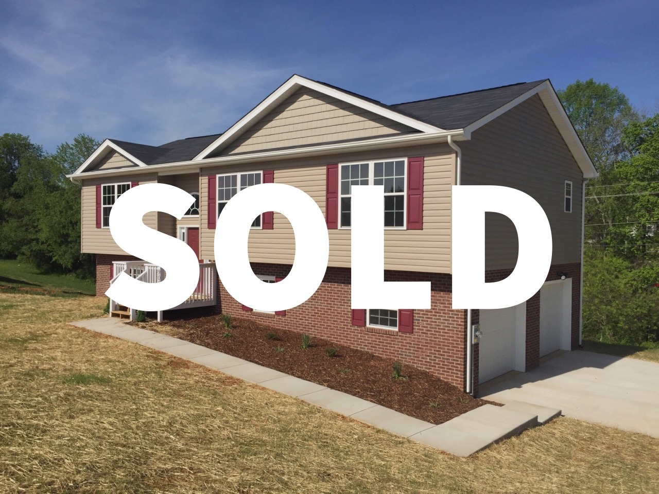We just sold this house (908 Lona Lane, Bluff City, TN) for Moretz Construction. Closed on it yesterday.