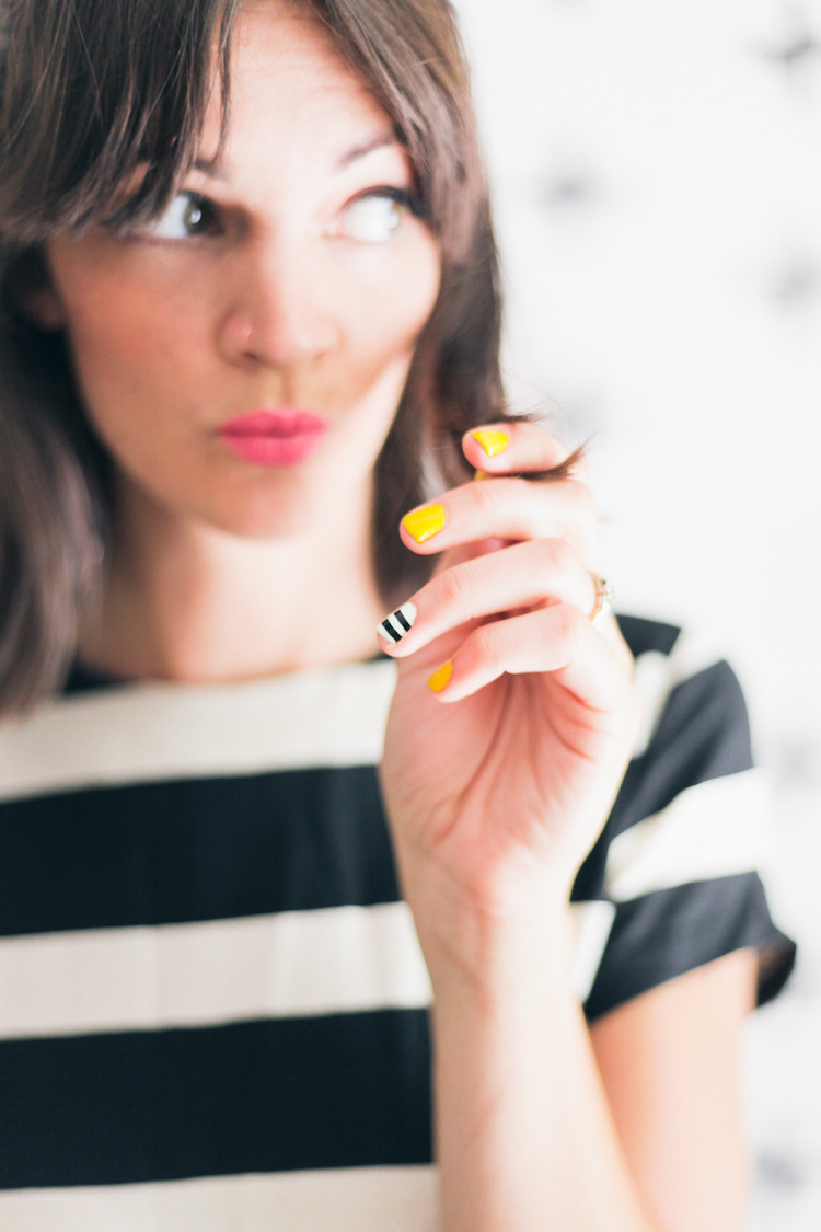 Kate Spade ‘Saturday’ Inspired Nail Art | Treasures + Travels
In my dream closet would be a ton of Kate Spade dresses, skirts, shoes and jewelry. I’m a preppy girl at heart! I was so excited when they brought out the new 'cheaper’ Saturday...