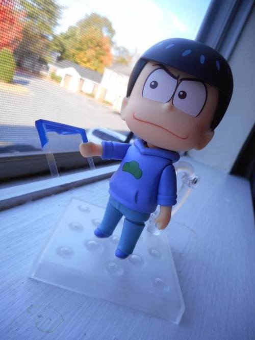 Gonna be selling my Ichimatsu and Karamatsu nendos.-They&rsquo;re both opened but really well taken 