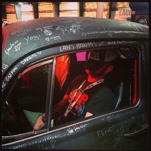 Mark catches a little shut eye in our 1973 #vw #beetle WIZARD1 before a busy shift at an off site ev