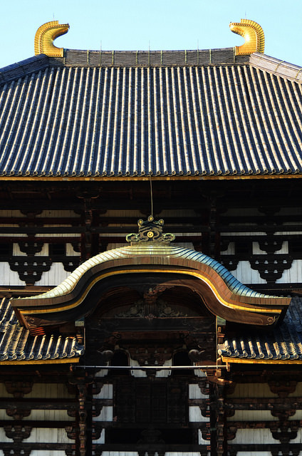 Tōdai-ji Cloe Up by pokoroto on Flickr.