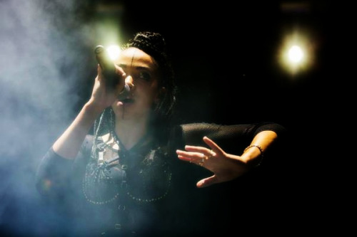 luvtahliahcom:  10x Photos of FKA twigs in Auckland, New Zealand at Laneway Festival January 26th. Make sure to follow @DailyFKA on twitter. I upload on there first everyday. 