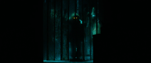 le4therfac3:Bill Skarsgård as Pennywise in It (2017) dir. Andrés Muschetti