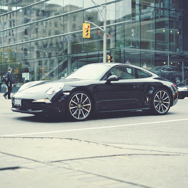 dirtynailsbloodyknuckles:  What I’m going to call the “official car of #downtown