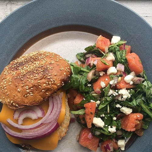 If I wasn’t such a nice person I’d eat your portion too @someonealreadyhasmike GET EXCITED! #blueapron #summer #lunch #cheeseburger #watermelon #fancy #wednesday #foundmyfancy @blueapron #yum