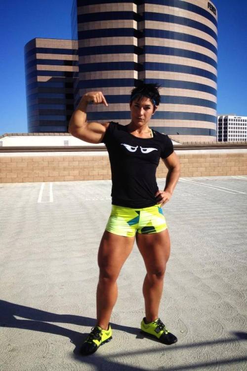 jaypiejay: Macho muscle girl Kortney Olson