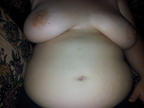 msangelicgrace: my soft belly and tits
