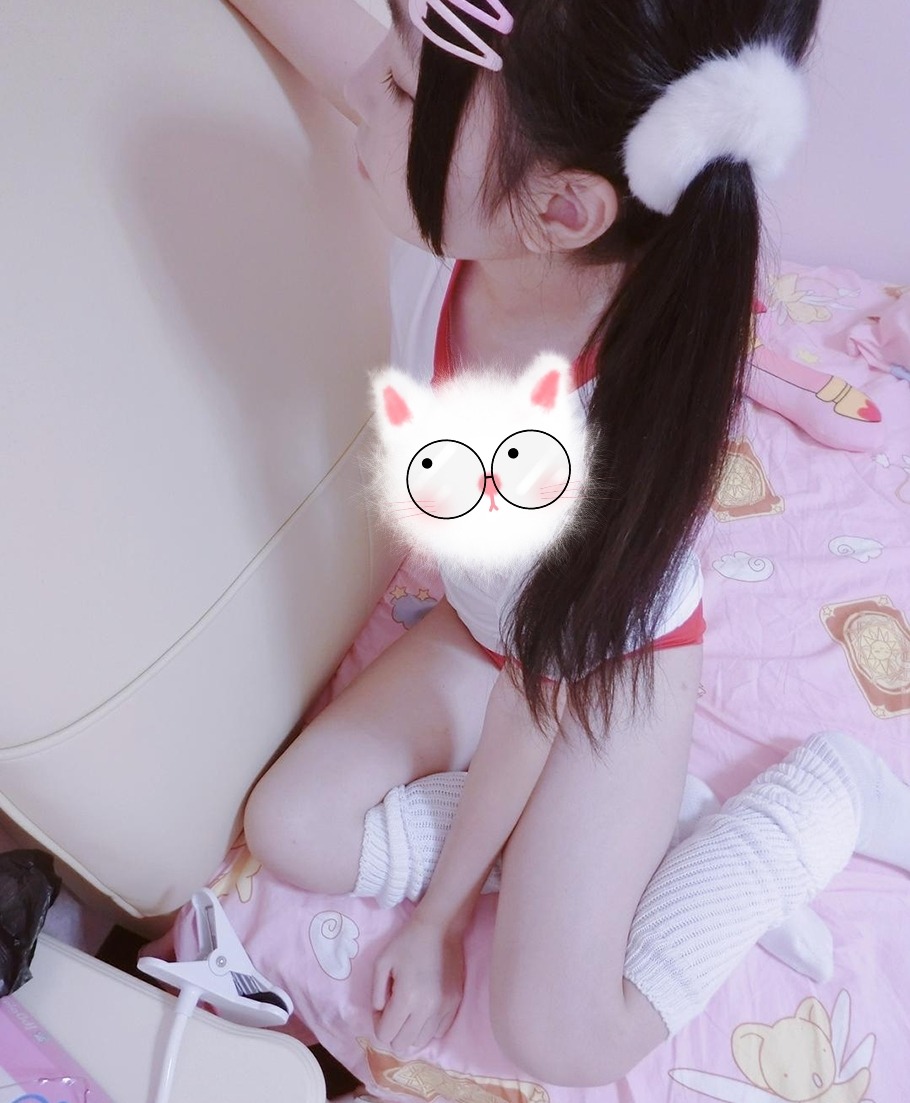 过膝袜、短袜，纯白、蓝白～