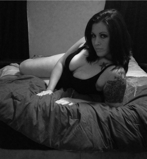 misstitten:  Have a sexy day…..  Wow