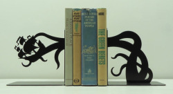 geekymerch:  These awesome book ends can