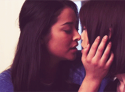 lezships:  Pretty Little Liars - Emily and Paige - Paily