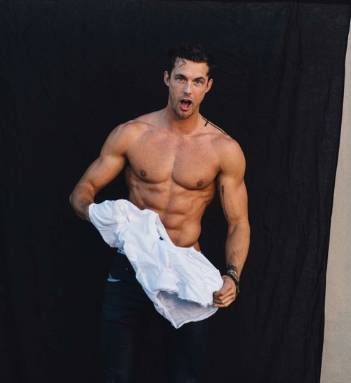 Porn photo rapideyesmovement:  Christian Hogue