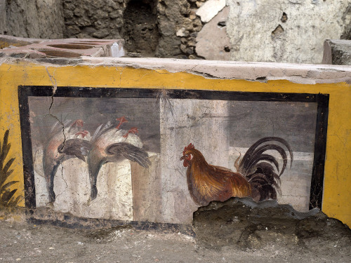 itscolossal:Archaeologists Have Uncovered an Impeccably Preserved Food Stand in Pompeii“A complete d