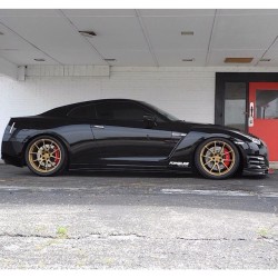 forgeline:  Doug’s heavily modified GT-R on Forgeline Deep Cap one piece forged monoblock GA1R wheels finished in Matte Gold. #forgeline #ga1r #deepcap #notjustanotherprettywheel #madeinusa #nissan #gtr #godzilla