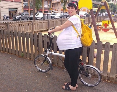 emptyhead424: Him: Isn’t it hard to ride a bike when you’re that pregnant?Her: It’