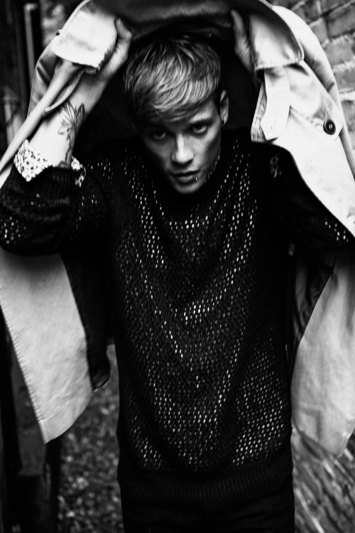 hotmenbyliammurphy.tumblr.com/post/85369009979/